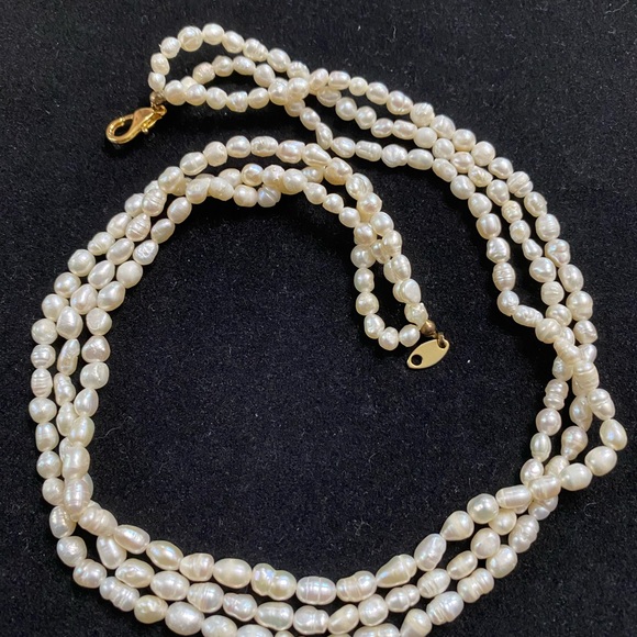 VTG 1950’s Genuine 18” 3 Strand Seed Pearls with 10K Clasp Necklace Final Price - Picture 2 of 12